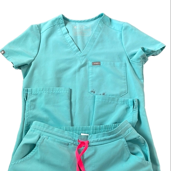 FIGS Neon Blue Top and Bottom - Picture 1 of 5